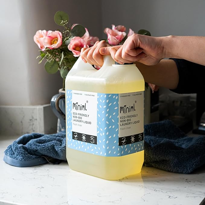 Miniml Eco Laundry Liquid Washing Detergent 5L Refill - Natural Non Bio Fresh Linen Scented Clothes and Fabric Softener for Machine or Delicate Hand Cleaning - 100% Vegan & Cruelty Free (165 Washes)