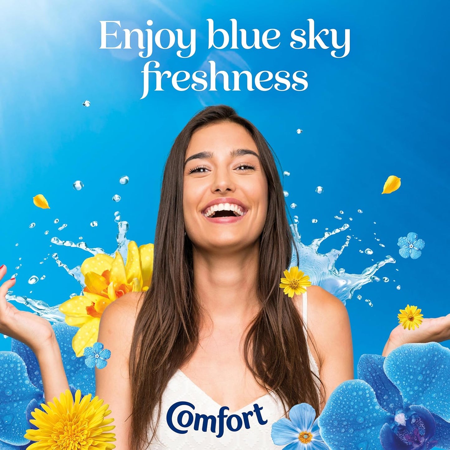 Comfort Fresh Blue Skies Fabric Conditioner Softener with Motion-Activated Fragrance Technology 100 Days of Freshness 160 washes (4.8 L)