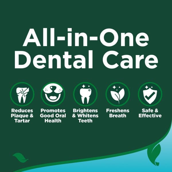 Vet's Best Dental Care Finger Wipes,Reduces Plaque & Freshens Breath, Teeth Cleaning Finger Wipes for Dogs - 50 Disposable Wipes