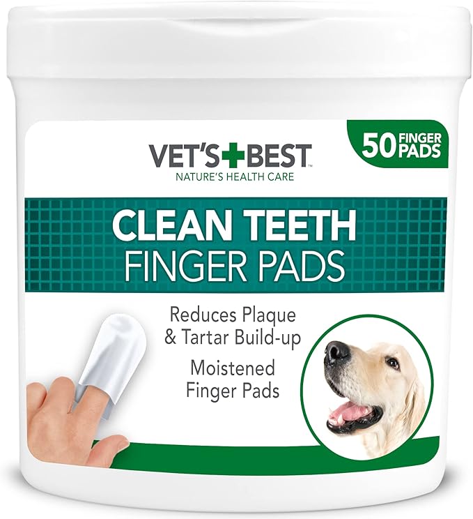 Vet's Best Dental Care Finger Wipes,Reduces Plaque & Freshens Breath, Teeth Cleaning Finger Wipes for Dogs - 50 Disposable Wipes